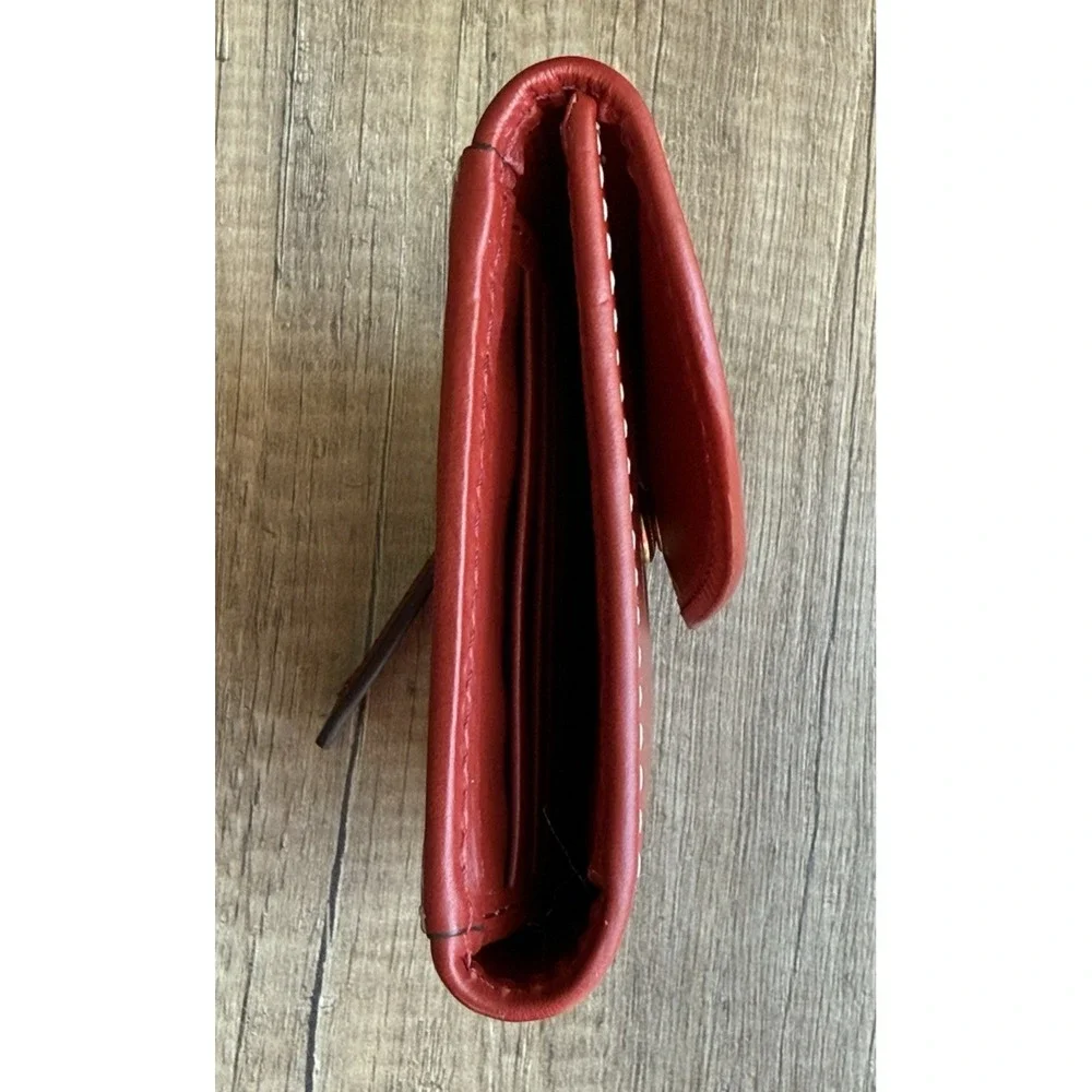 NEW Dooney &‎ Bourke Belmar CONTINENTAL CLUTCH WALLET Red Strawberry 🍓Leather